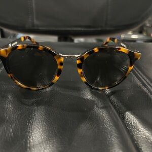 Madewell Tortoise Shell Round Sunglasses